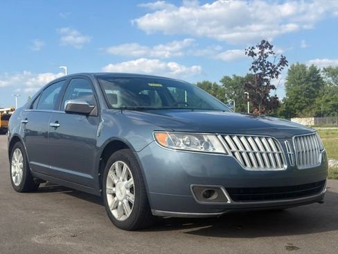 Used 2012 Lincoln MKZ FWD image 1