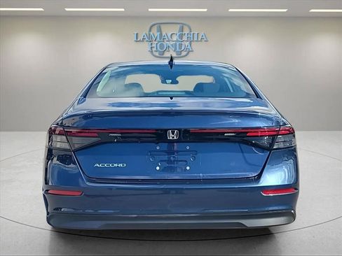 Used 2023 Honda Accord EX image 4