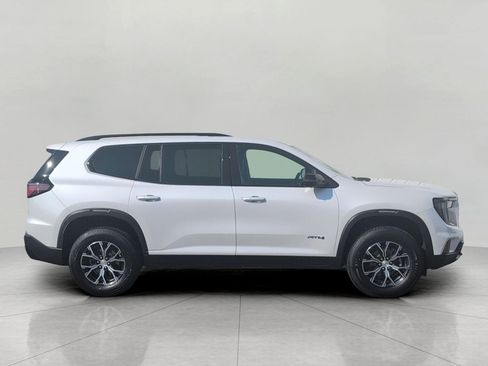 Used 2024 GMC Acadia AT4 w/ Luxury Package AWD/4WD image 9