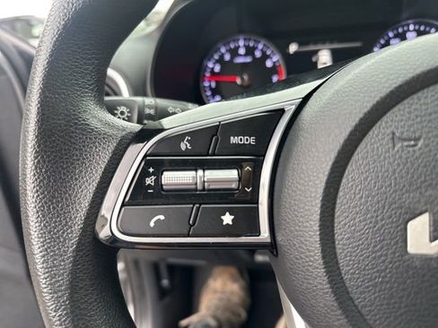 Used 2024 Kia Forte LXS image 21