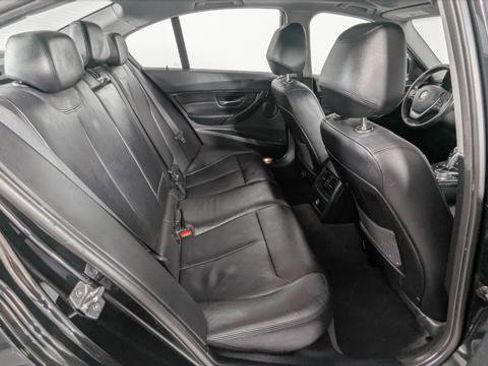 Used 2015 BMW 328i Sedan w/ Premium Package image 21