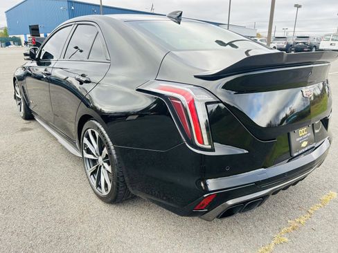 Used 2022 Cadillac CT4 V Blackwing w/ Carbon Fiber 1 Package image 4