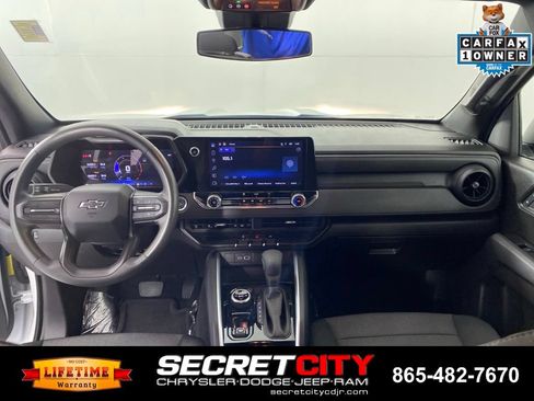 Used 2024 Chevrolet Colorado Trail Boss AWD/4WD image 26