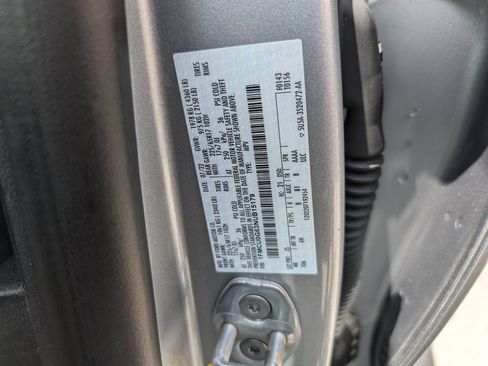 Used 2022 Ford Escape SE w/ Convenience Package FWD image 26