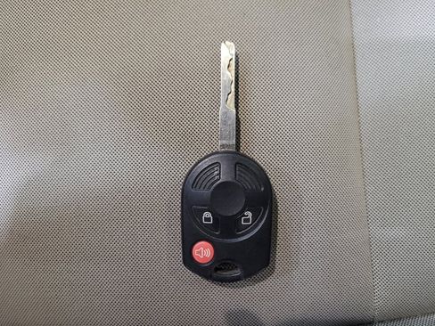 Used 2016 Ford Escape SE AWD/4WD image 32