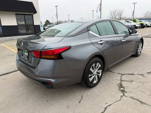 Used 2019 Nissan Altima 2.5 S image 15