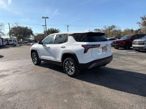New 2026 Chevrolet Equinox LT w/ Safety and Technology Package FWD image 7