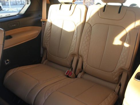 Used 2022 Jeep Grand Cherokee L Summit w/ Luxury Tech Group V image 42