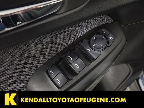 Used 2023 Chevrolet TrailBlazer LT w/ Convenience Package AWD/4WD image 21
