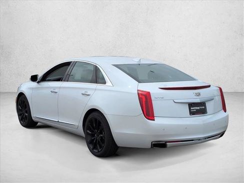 Used 2016 Cadillac XTS Luxury image 7
