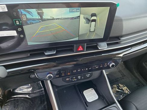 New 2026 Kia Carnival SX Prestige FWD image 3