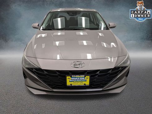 Used 2023 Hyundai Elantra SEL w/ Convenience Package image 2