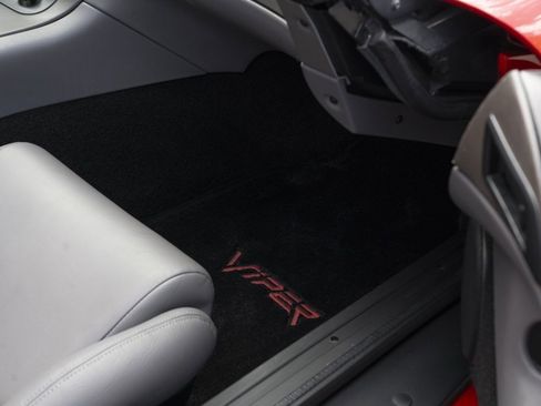 Used 1993 Dodge Viper RT/10 image 44