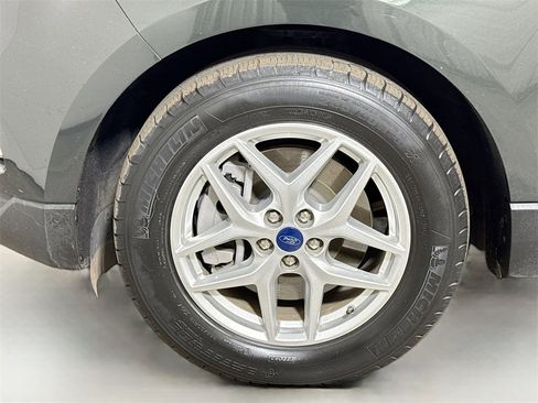 Used 2022 Ford Edge SEL w/ Convenience Package image 28