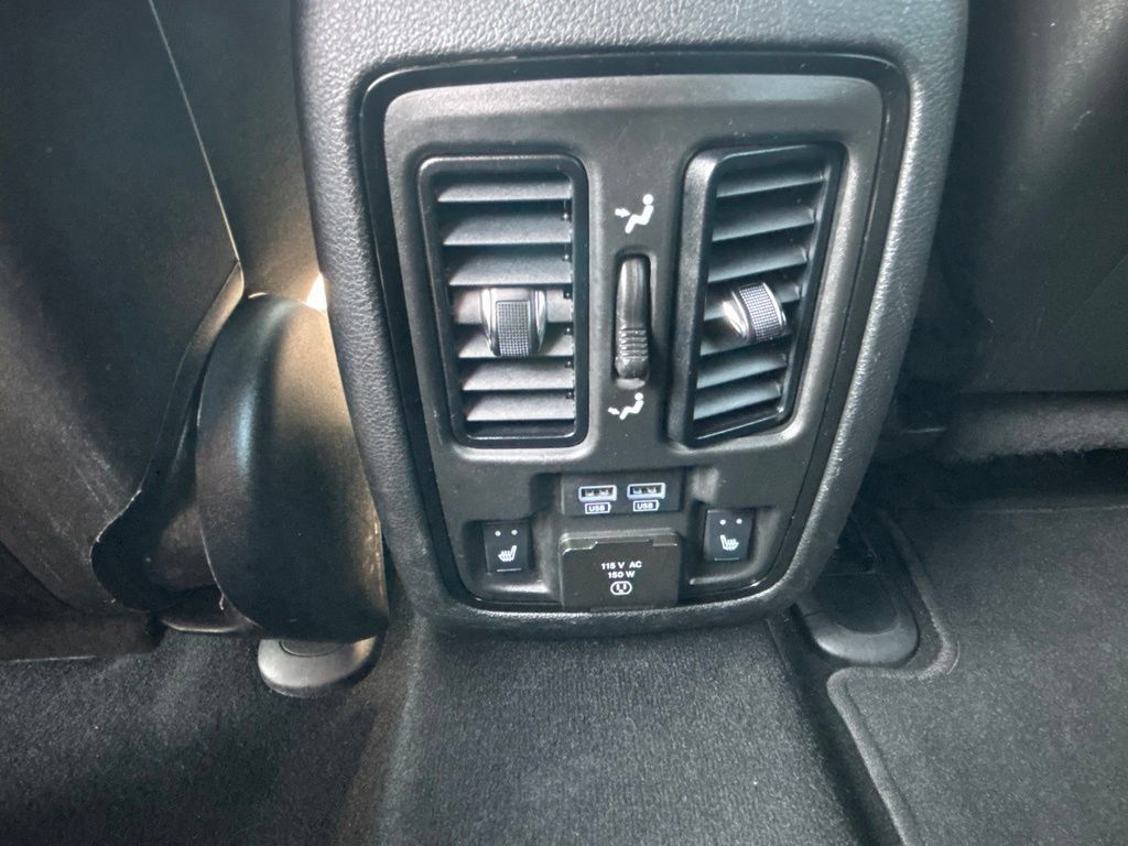 Used 2025 Dodge Durango R/T AWD/4WD image 37