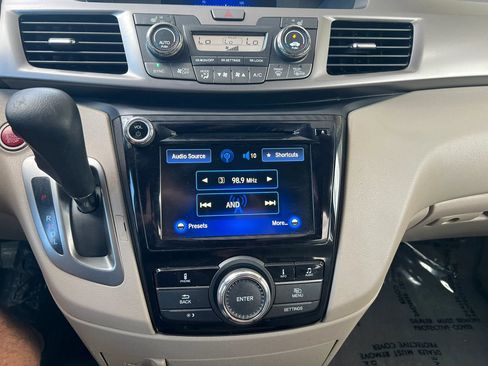 Used 2016 Honda Odyssey EX-L image 11