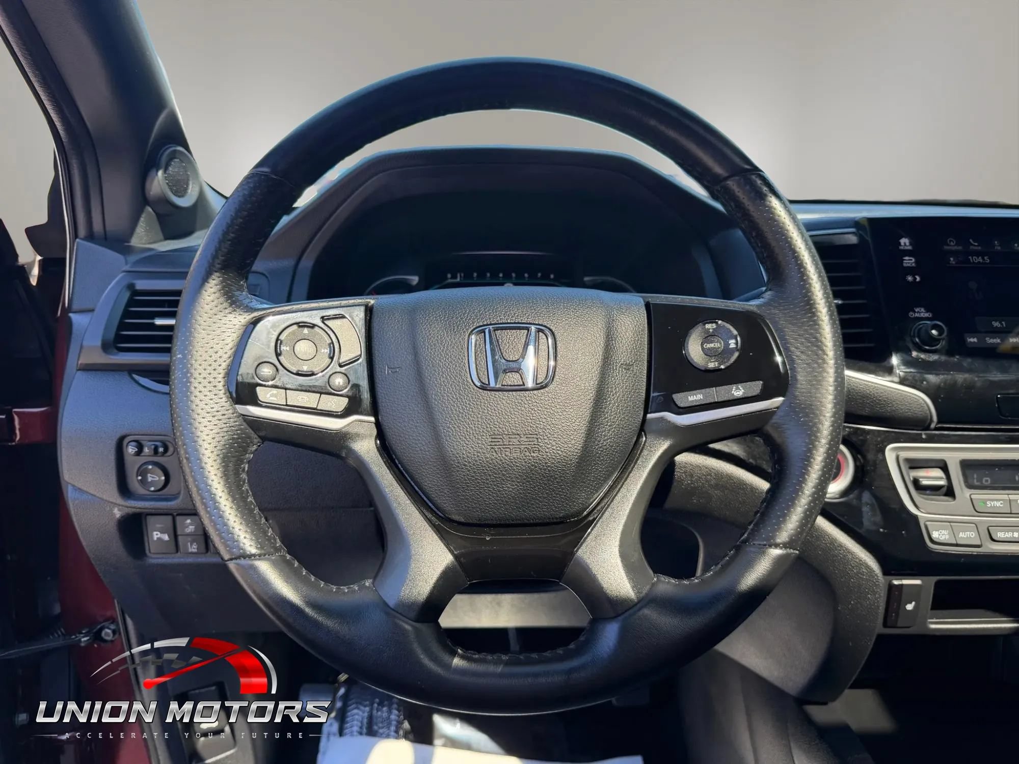 Used 2019 Honda Passport Touring image 39