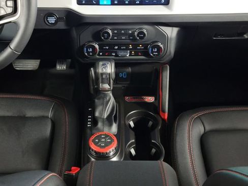 Used 2025 Ford Bronco Stroppe Edition AWD/4WD image 24
