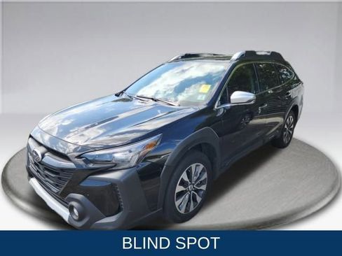 Used 2023 Subaru Outback Touring XT image 11