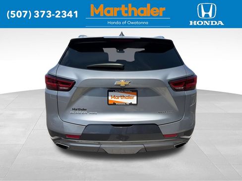Used 2023 Chevrolet Blazer Premier AWD/4WD image 4