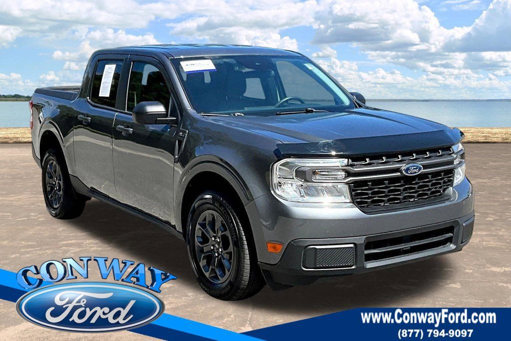 Certified 2024 Ford Maverick XLT FWD image 1