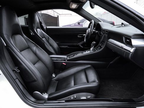 Used 2013 Porsche 911 Carrera 4 AWD/4WD image 33