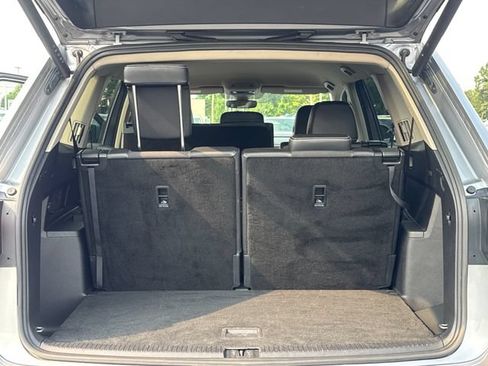 Used 2024 Volkswagen Atlas SE FWD image 13