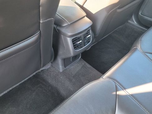 Used 2015 Ford Fusion SE w/ Equipment Group 202A FWD image 26