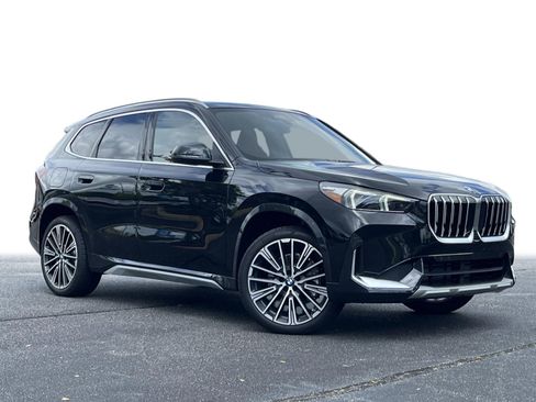 New 2025 BMW X1 xDrive28i w/ Convenience Package image 2