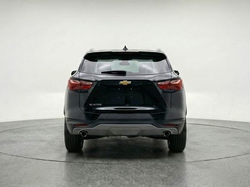 Used 2025 Chevrolet Blazer LT image 7