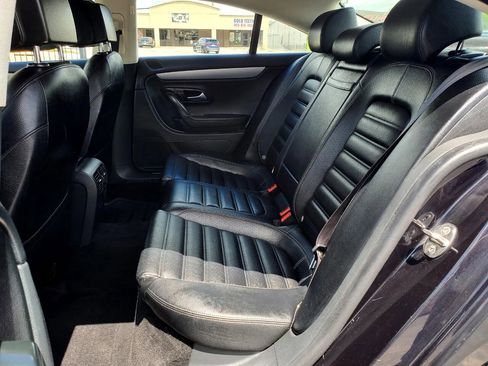 Used 2013 Volkswagen CC Sport image 10