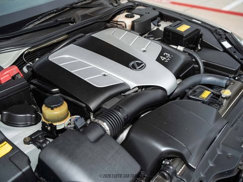 Used 2003 Lexus SC 430 Convertible RWD image 25