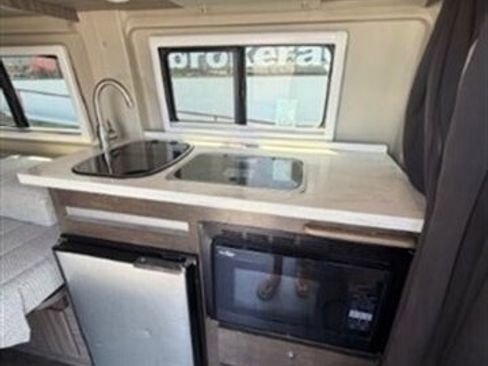 Used 2019 RAM ProMaster 3500 w/ Premium Appearance Group FWD image 11