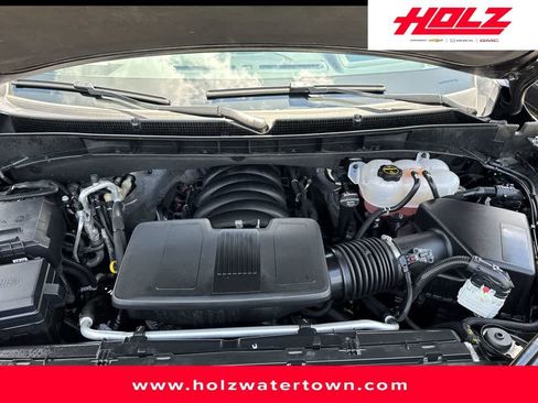 Certified 2024 GMC Yukon AT4 w/ AT4 Premium Package AWD/4WD image 35