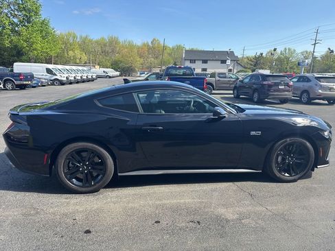 Used 2024 Ford Mustang GT image 6