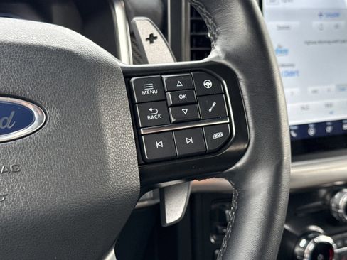 Certified 2022 Ford F150 Raptor w/ Equipment Group 801A High image 23