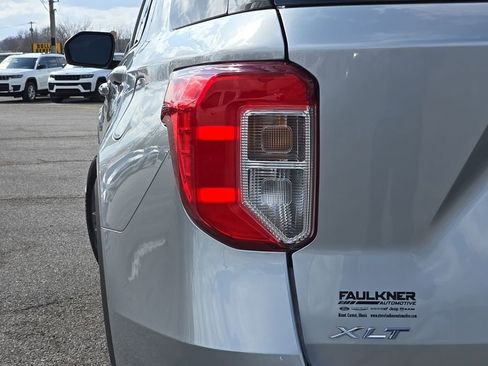 Used 2023 Ford Explorer XLT w/ Equipment Group 202A image 11