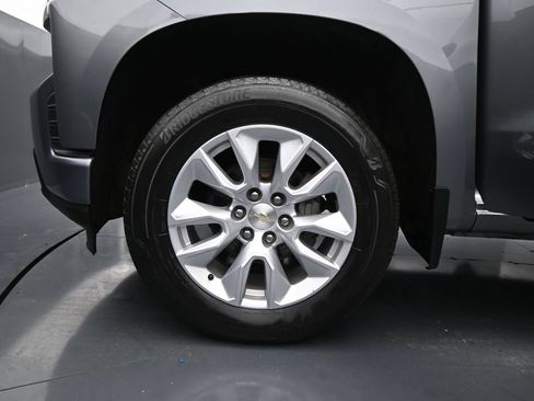 Used 2021 Chevrolet Silverado 1500 Custom AWD/4WD image 26