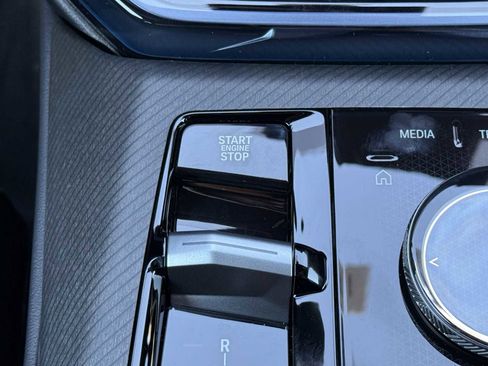 New 2025 BMW X3 xDrive30i w/ Premium Package image 24