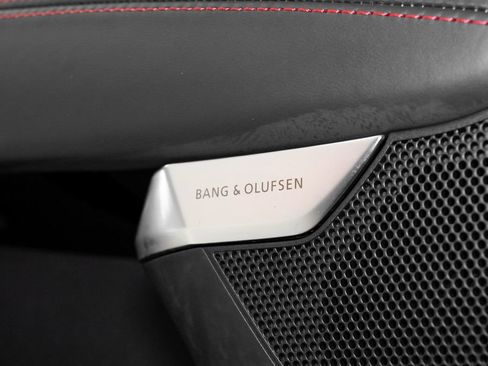 Used 2022 Audi RS e-tron GT AWD/4WD image 11