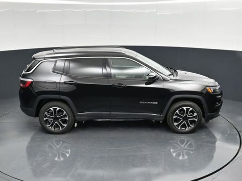 Certified 2022 Jeep Compass Limited image 53