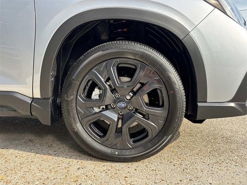 New 2025 Subaru Ascent Bronze Edition image 4