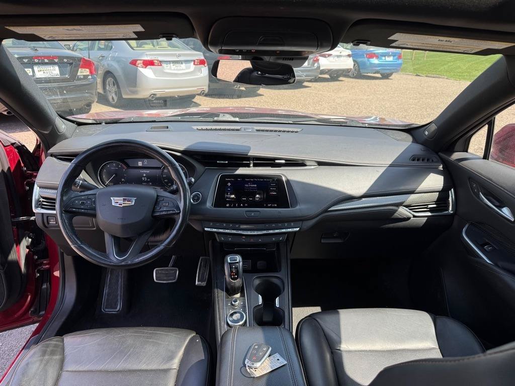 Used 2019 Cadillac XT4 Sport AWD/4WD image 33