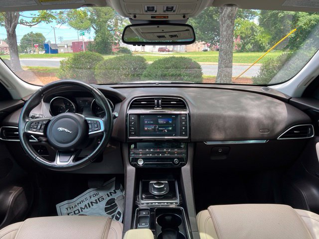 Used 2018 Jaguar F-PACE Prestige AWD/4WD image 28