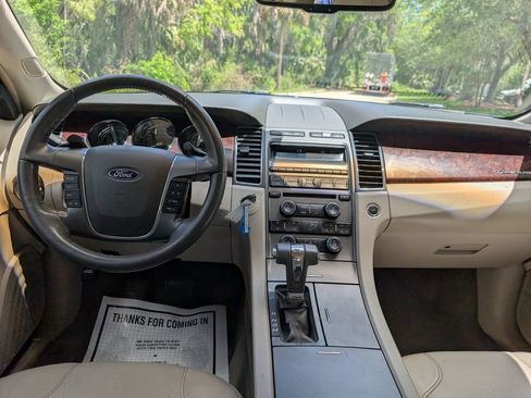 Used 2011 Ford Taurus SEL w/ 201A Rapid Spec Order Code image 9