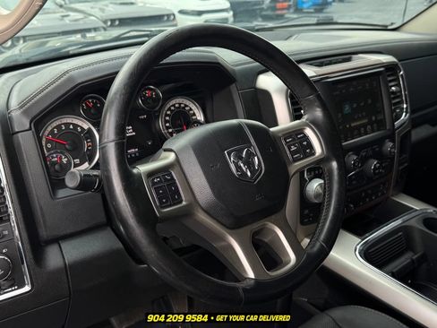 Used 2017 RAM 1500 Laramie w/ Convenience Group AWD/4WD image 20