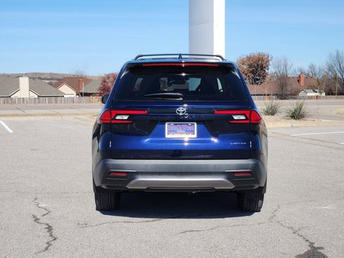 New 2026 Toyota Grand Highlander Limited image 8