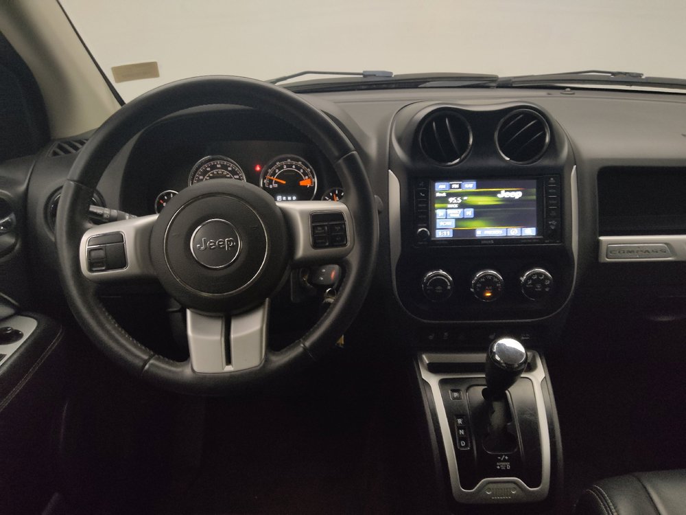 Used 2017 Jeep Compass High Altitude FWD image 22