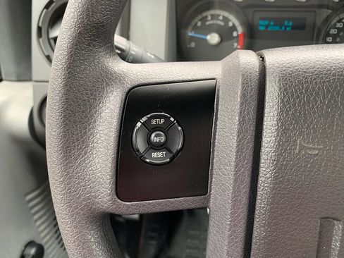 Used 2015 Ford F250 XL RWD image 13