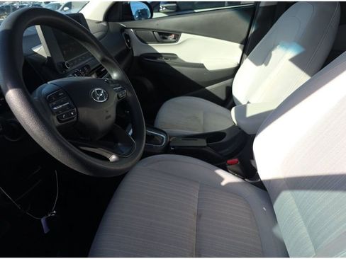 Used 2023 Hyundai Kona SEL image 11